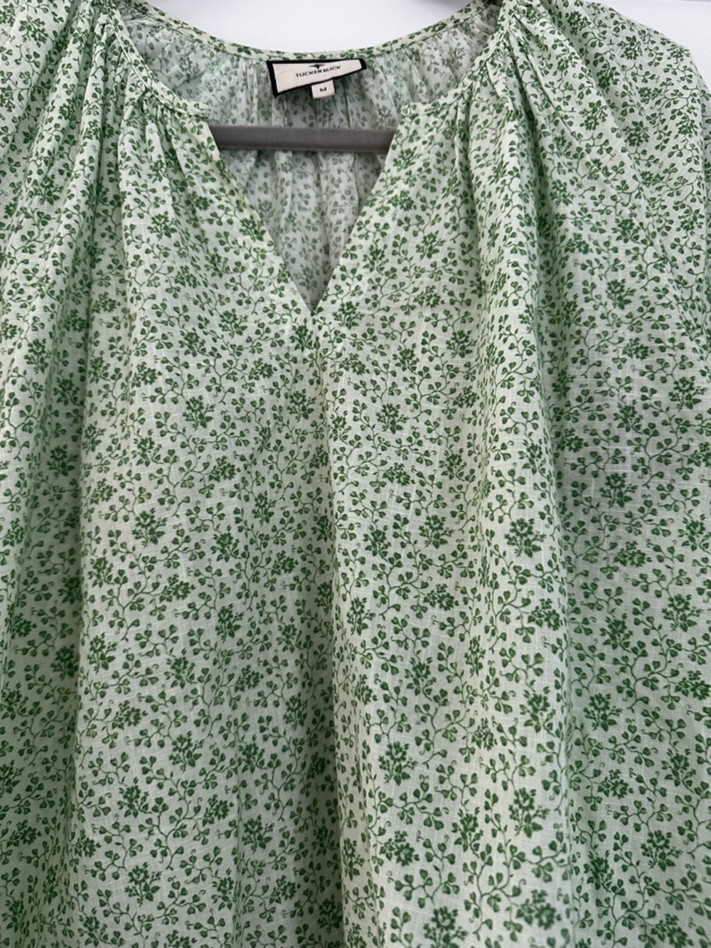 Tuckernuck Green Floral Short Sleeve Blouse - Picture 3 of 5